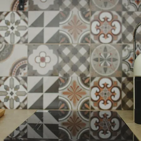 Marie Experience 1 Deluxe *